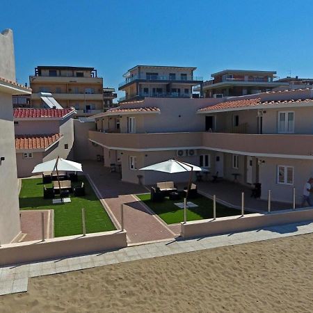 Aldiva Rooms Torvaianica Exterior foto