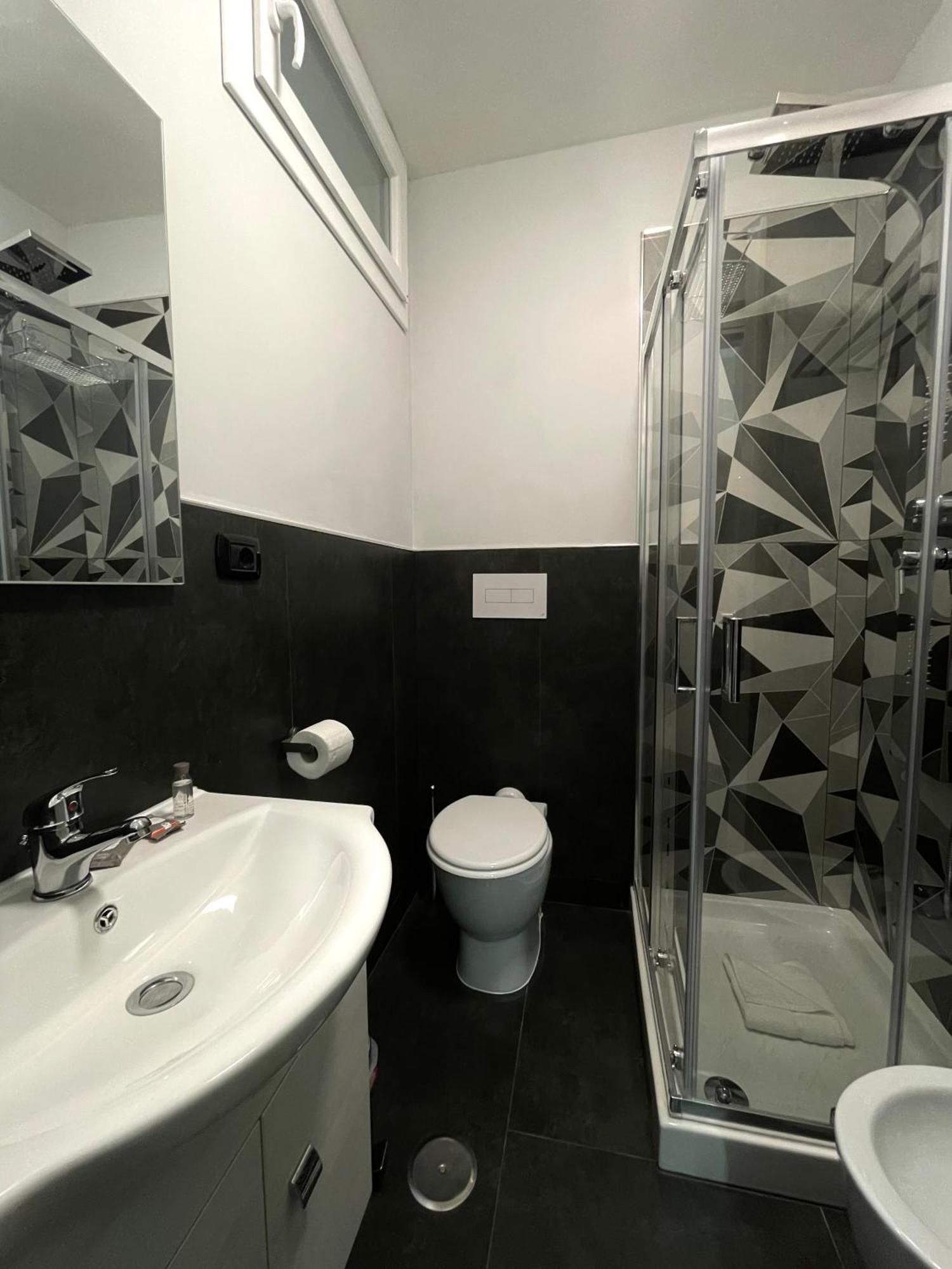 Aldiva Rooms Torvaianica Exterior foto